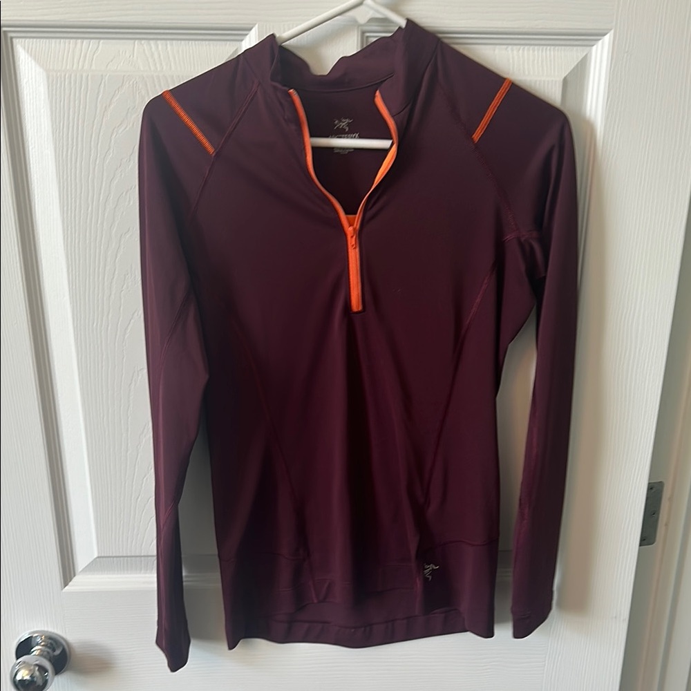 Arc'teryx Fitted Long Sleeve Zippered Top